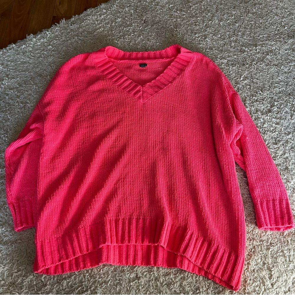 Aerie hot pink knit v neck sweater size large